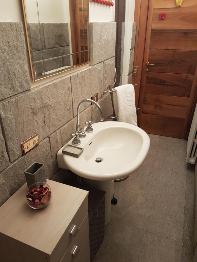 La Beola E Il Noce Hotel Monza Bagian luar foto